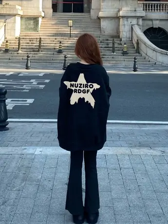 黑色圆领加绒加厚卫衣女秋冬新款美式星星重磅高级感宽松外套上衣商品大图