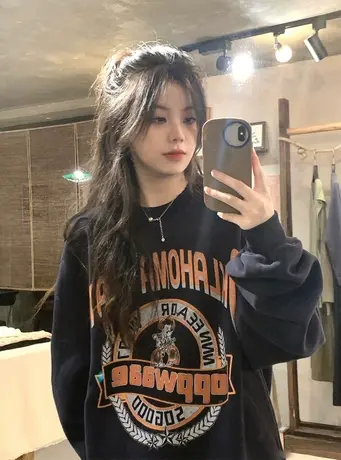 秋季2023女士加厚加绒卫衣女秋冬装新款爆款时尚洋气宽松圆领上衣图片