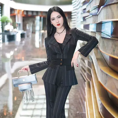 VJE秋季帅气军装风条纹显瘦连体裤新款气质收腰喇叭连身长裤图片