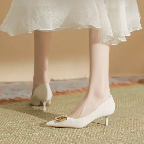 法式气质高跟鞋女2023夏季新款金属扣百搭职业单鞋细跟浅口尖头鞋图片