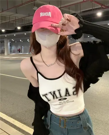 欧货吊带背心女内搭2024春夏新款修身显瘦无袖短款小众心机上衣潮图片