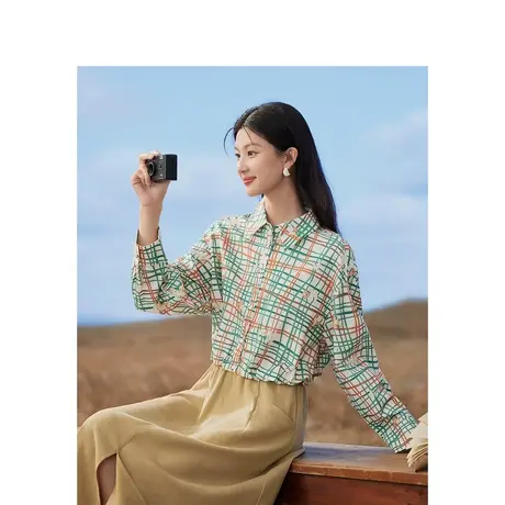 茵曼x米雷联名系列衬衣2023秋女装新款设计感乱条纹印花短款上衣商品大图
