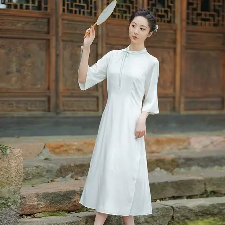 素飞新中式改良旗袍2023年新款原创提花白色长裙修身复古风禅茶服图片
