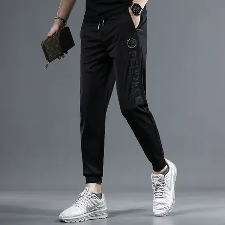 黑色冰丝休闲裤男2023夏季新款修身束脚潮牌时尚烫印男士潮流裤子商品大图
