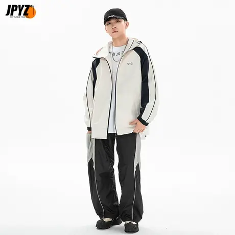 情侣装春秋冬款外套男士拉链夹克连帽宽松冲锋衣不一样的男生上衣图片