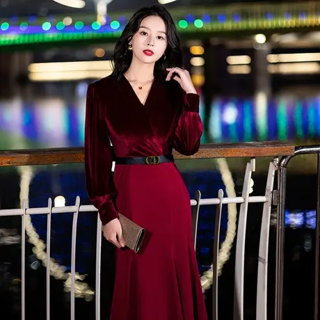 晚礼服高端丝绒冬季喜婆婆婚宴装结婚妈妈年轻婚礼高贵红色鱼尾裙商品大图