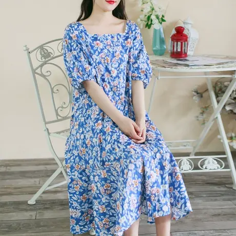 云子胖妹妹夏季新款2023气质假日花朵连衣裙 加大码方领纯棉长裙商品大图