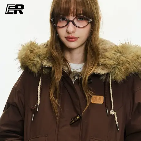 ER座山雕羽绒派克服男女2025冬季设计感潮牌工装连帽羽绒外套情侣商品大图