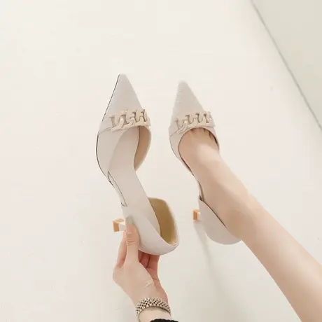 法式尖头高跟鞋女中空2023年春季新款性感金属扣尖头细跟百搭单鞋图片