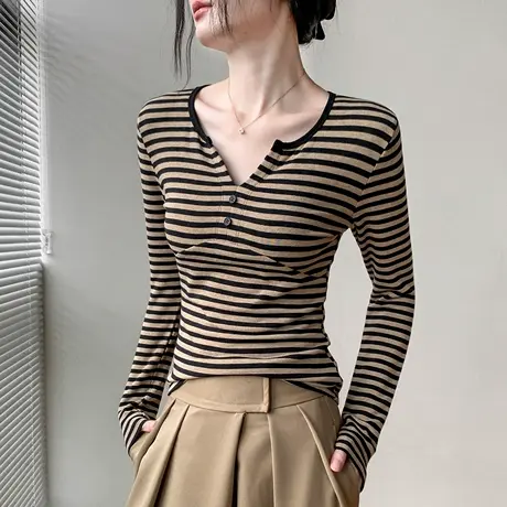 纽扣半开领条纹长袖t恤女秋季新款修身显瘦别致设计感小众打底衫商品大图