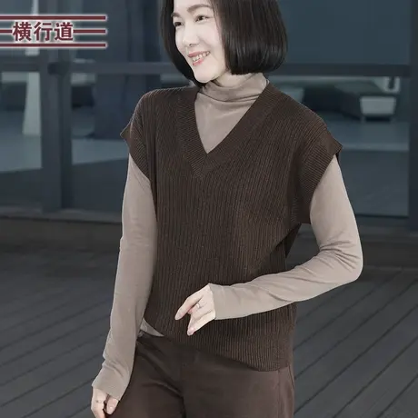 简约休闲V领宽松纯色坑条针织马甲外搭上衣女妈妈装2023冬季新款商品大图