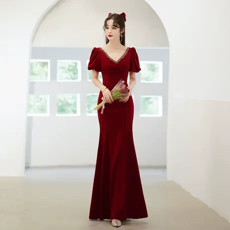 敬酒服新娘2023新款V领结婚礼服修身鱼尾晚礼服女宴会高级感长款图片