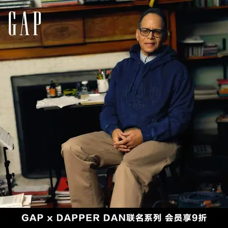【DAP联名系列】Gap男女装2024春季新款logo连帽卫衣上衣890842商品大图