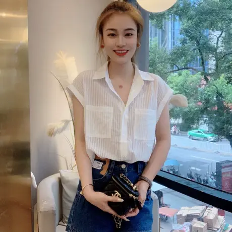 竖条纹POLO领飞飞无袖口袋衬衫女2023夏季新款宽松休闲通勤上衣潮图片