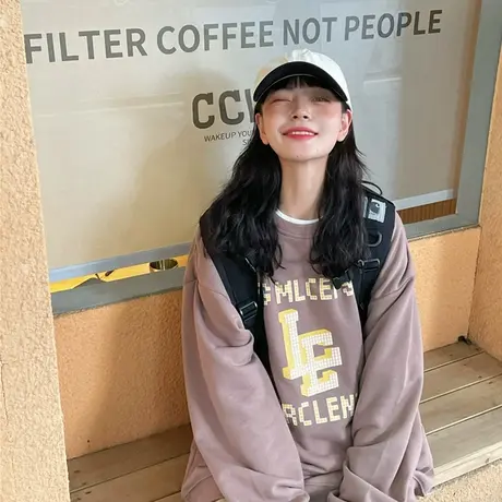 红续圆领卫衣女秋季薄款韩版bf风宽松复古印花套头长袖上衣外套图片