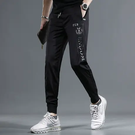 2023夏季新款冰丝休闲裤男黑色松紧腰修身束脚时尚烫钻烫印裤子男商品大图