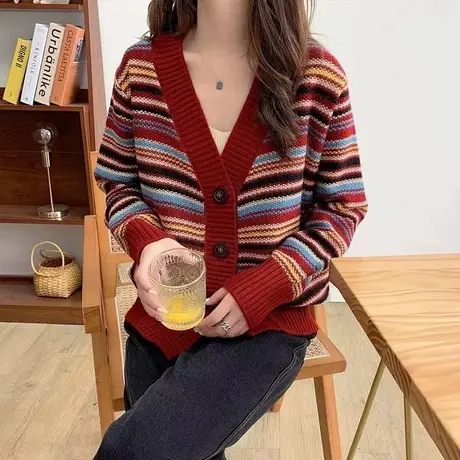 红色条纹v领针织开衫女春秋外搭毛衣外套慵懒风春秋季短款上衣女图片