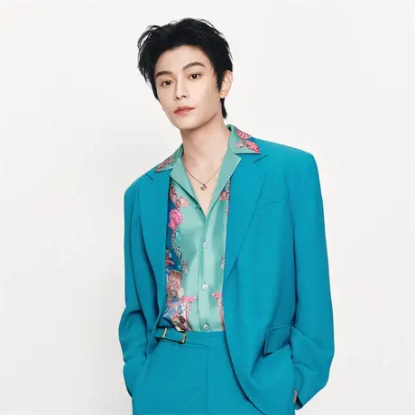 【夏日度假】VERSACE/范思哲 男士Coral Theatre真丝衬衫商品大图