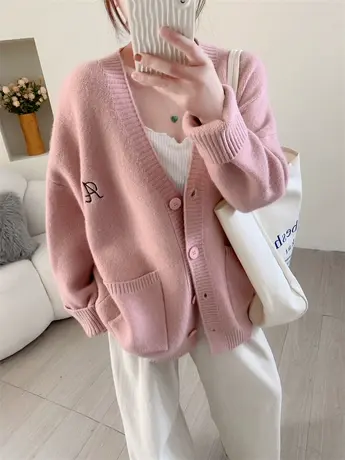 慵懒风软糯V领针织开衫女2023新款秋冬宽松外搭温柔加厚毛衣外套图片