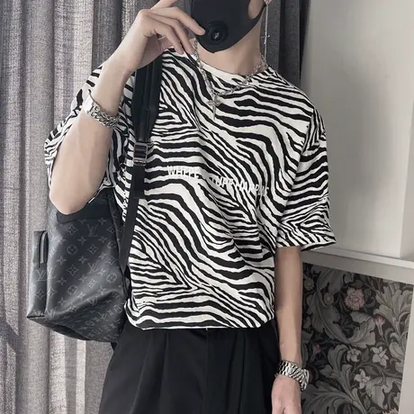 夏季男士t恤打底衫上衣短袖半袖潮流休闲圆领个性斑马条纹体恤商品大图