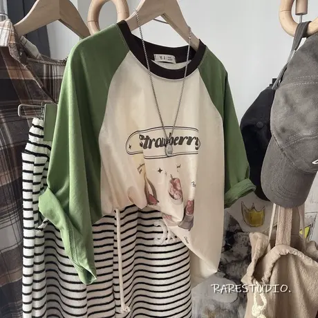 趣味复古小印花插肩袖拼接撞色轻薄柔软透气薄棉短袖T恤洋气宽松商品大图