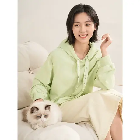 【商场同款】茵曼2023春女装新款时尚纯色连帽套头宽松舒适卫衣图片