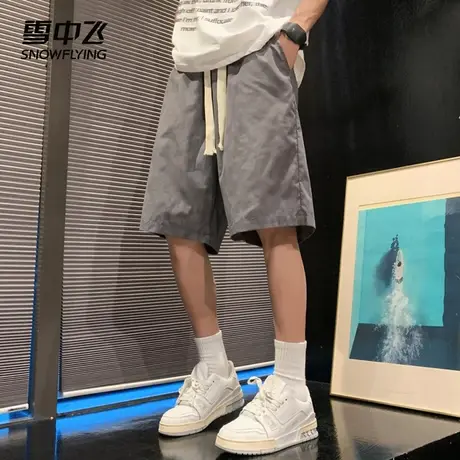 雪中飞休闲裤2025春夏新款简约时尚花纹系绳松紧腰宽松透气五分裤图片