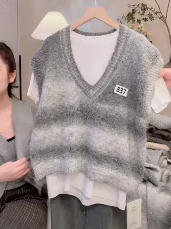 复古渐变色条纹慵懒风马甲2023新款内搭百搭叠穿宽松休闲针织上衣图片