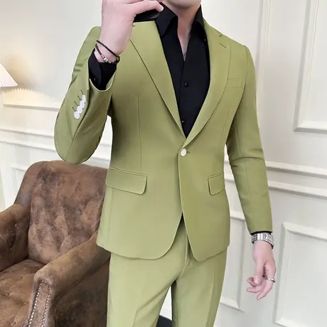 牛油果绿显白显气质西服男春秋新款休闲干净清爽男生外套修身套装图片