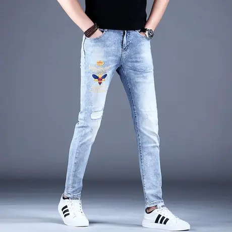 男士刺绣破洞牛仔裤男潮牌2023新款秋冬浅色弹力百搭休闲裤子高端图片