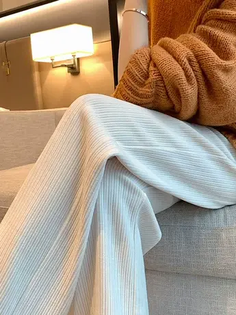 雪尼尔阔腿裤女春秋高腰垂感2023新款灯芯绒直筒裤子小个子休闲裤图片