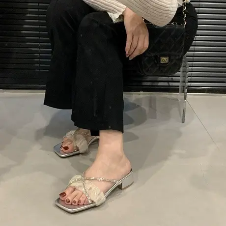 绝美水钻凉拖鞋女夏外穿2023新款法式时尚仙女风配裙子粗高跟凉鞋图片