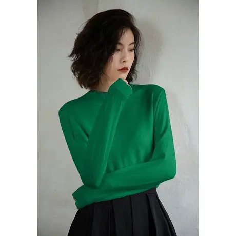 弥古绿色针织衫半高领打底上衣女春秋小众法式毛衣内搭高级感显瘦图片
