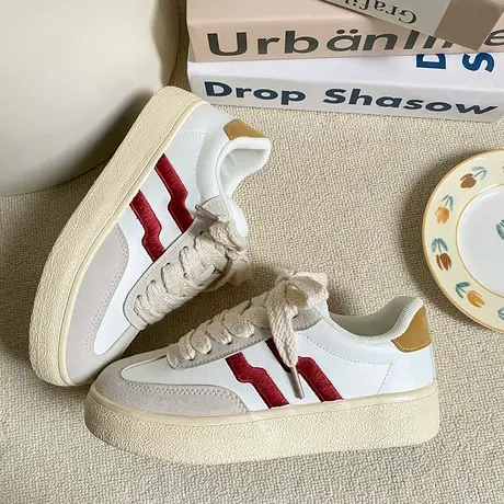 Betoo 皮面小白鞋女秋冬复古美式板鞋厚底小众原创设计感德训鞋商品大图