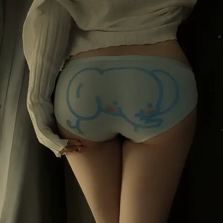 可爱蓝象~女士内裤清爽透气纯棉宽松大码女生舒适无痕低腰三角裤图片
