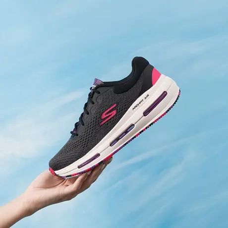 Skechers斯凯奇跑步鞋女鞋2025夏季新款竞速耐磨缓震休闲运动鞋图片