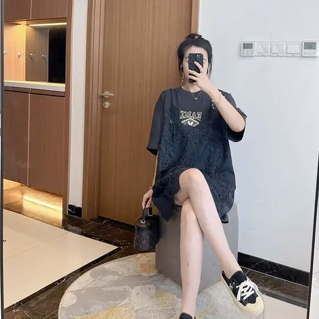 夏季大码连衣裙宽松韩版遮肚子减龄胖mm蕾丝拼接假两件2025新款女图片