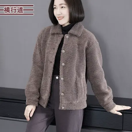 2023冬季新款简约宽松翻领羊羔绒口袋长袖外套女大码外穿保暖上衣图片