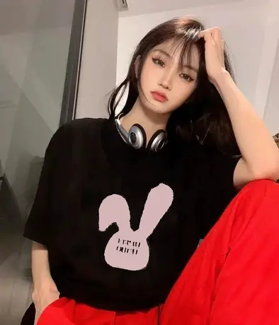 短袖t恤女ins潮2023新款夏欧货中长款仿棉遮肚子大版黑色笑脸体恤图片