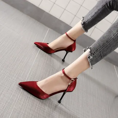 高跟鞋女百搭不累脚一字带气质尖头中空凉鞋2023新款性感细跟婚鞋商品大图