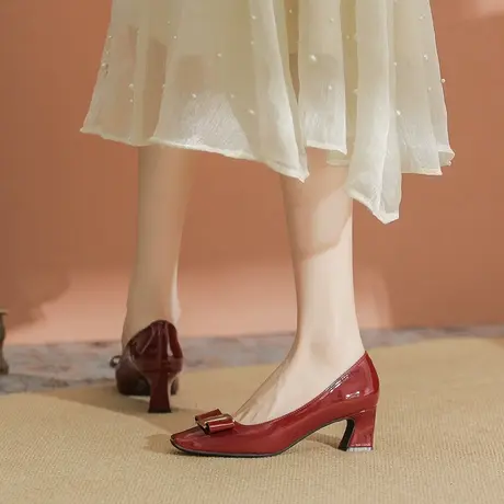 2024年新款春季复古方头玛丽珍鞋软皮粗跟高跟鞋法式小香风单鞋女商品大图