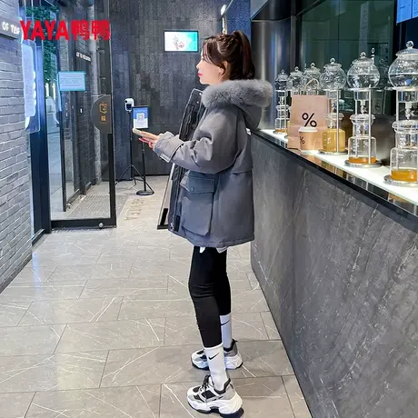 鸭鸭羽绒服女2023年冬爆款品牌新款中长款狐狸大毛领小个子派克服图片
