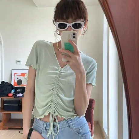 omont蛋挞家 v领短袖短款T恤女2022夏季新款小众设计感独特上衣商品大图