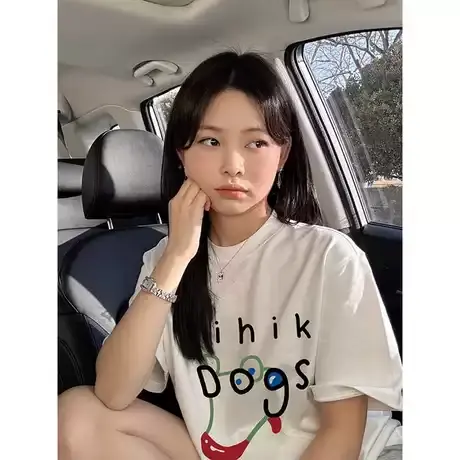 欧货时尚短袖t恤女2024年夏装新款黑色正肩显瘦上衣纯棉复古体恤图片