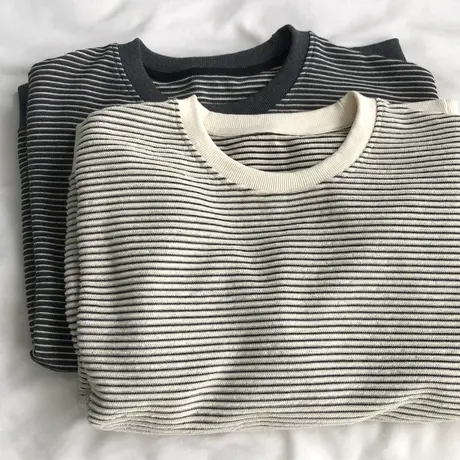 米白/灰 肌理细条纹韩版休闲卫衣女时髦简约圆领套头宽松上衣春秋商品大图