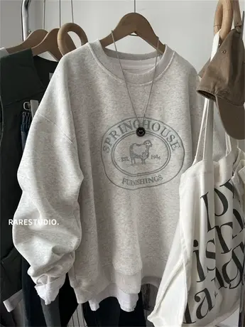 春季新款美式复古休闲刺绣小羊徽章棉圆领宽松百搭套头卫衣女韩系商品大图