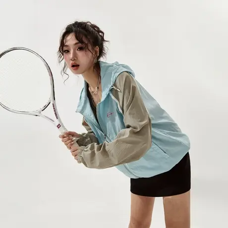 【好物体验专享】拼接连帽外套女春夏防嗮服复古设计感时尚防晒衣商品大图