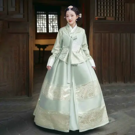 啄木鸟成人朝鲜族服装韩国延吉公主宫廷延边绿色结婚旅拍古装图片