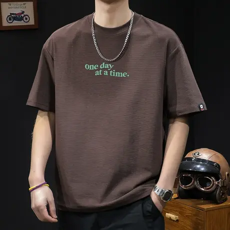 2024新款衣服男款圆领大码男装体恤图片