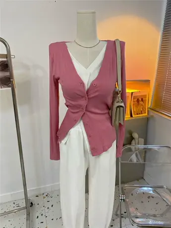 长袖t恤女2021早秋新款撞色拼接假两件开衫V领韩国ins上衣女洋气图片